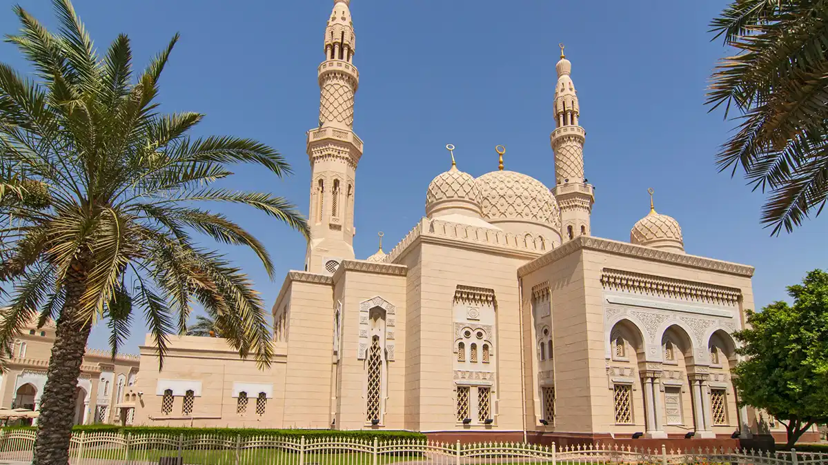 مسجد جمیرا امارات