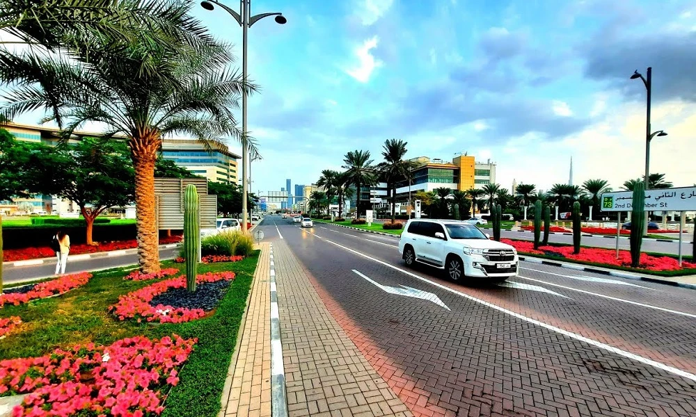 خیابان دوم دسامبر در دبی