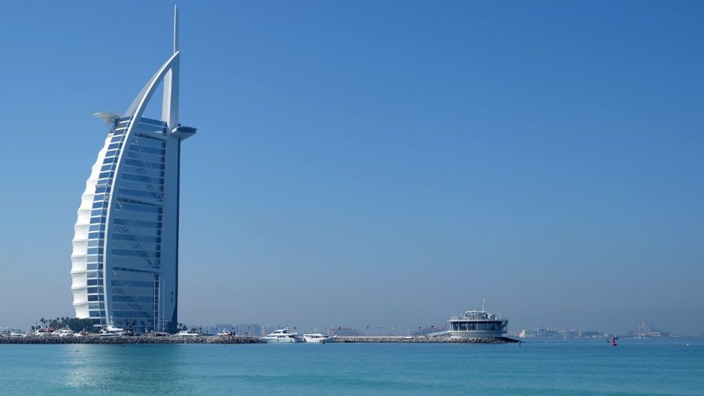 سازه برج عرب